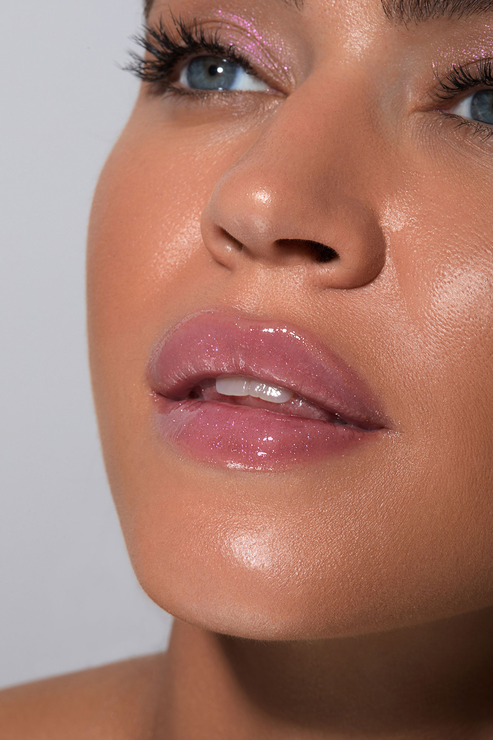 Блеск для губ YOUR LIPS GLOSSY MOOD KEEP SHINE — изображение 3